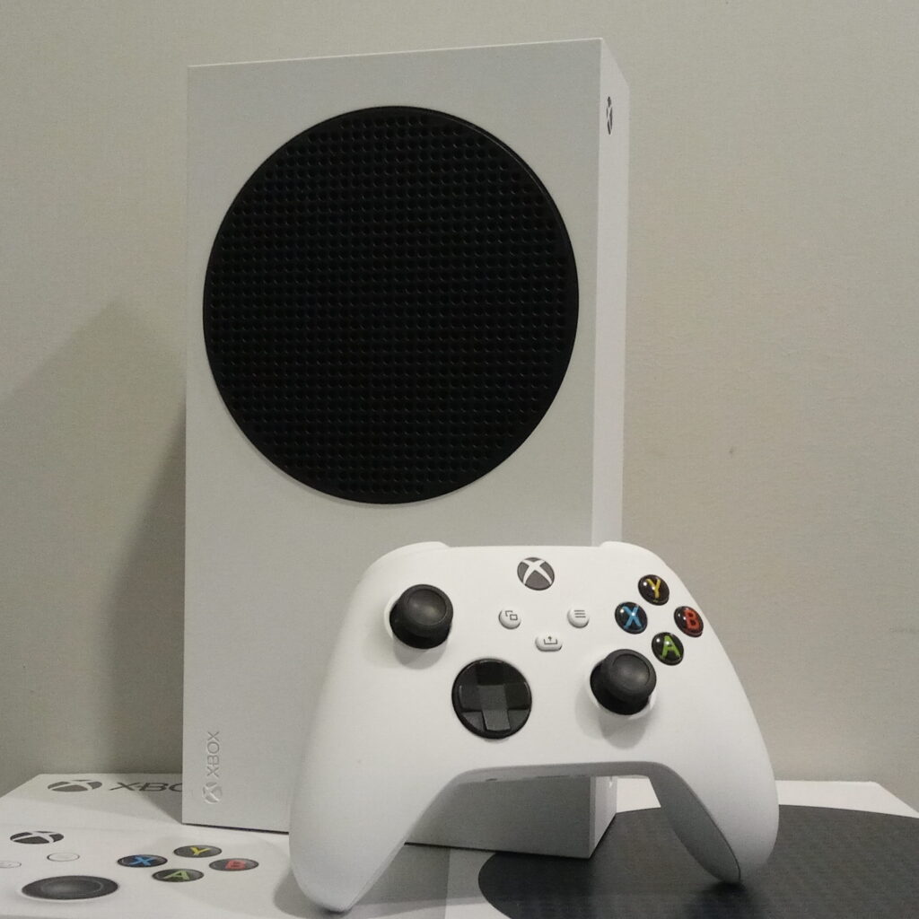 Xbox Series S mit Controller